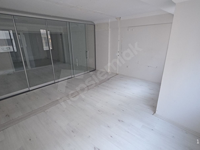 alsancak kıbrıs şehitlerinde ofis - Görsel 13