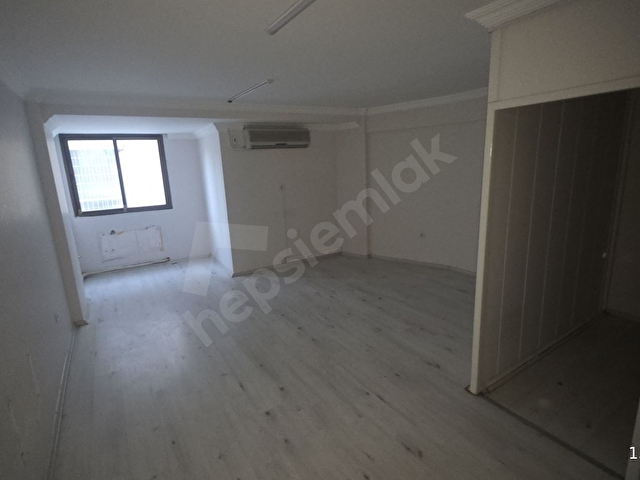 alsancak kıbrıs şehitlerinde ofis - Görsel 9