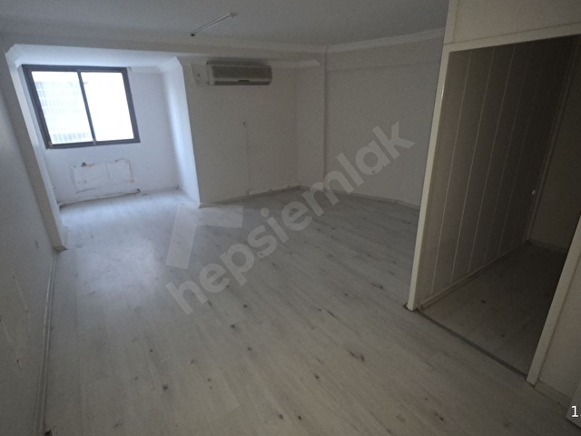 alsancak kıbrıs şehitlerinde ofis - Görsel 8