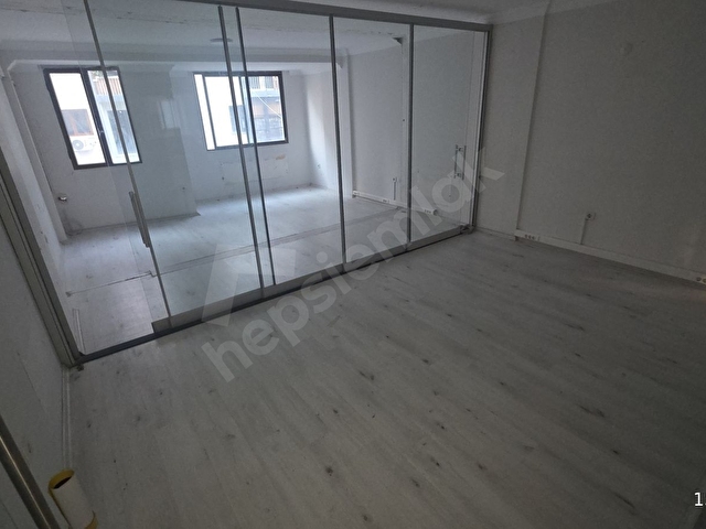alsancak kıbrıs şehitlerinde ofis - Görsel 17
