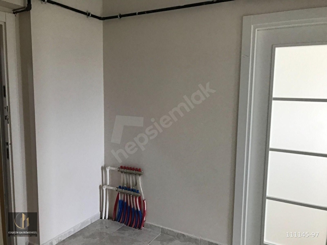 PENDİK AHMET YESEVİ NORM İST. SİTESİ OTURUMA HAZIR SATILIK 3+1 - Görsel 3