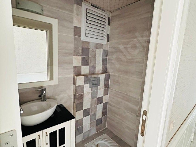 🔑 Akdeniz Mahallesinin Gözde Konumunda 5+1 Kiralık Daire - Görsel 22
