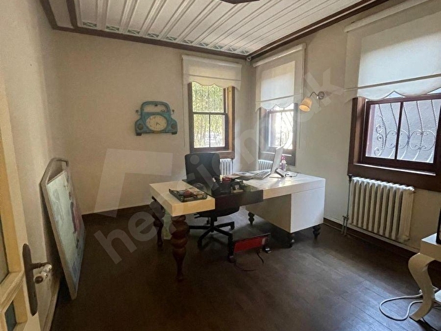 Kandilli İskele Karşısında Boğaz Manzaralı Teraslı Satılık Köşk - Görsel 30