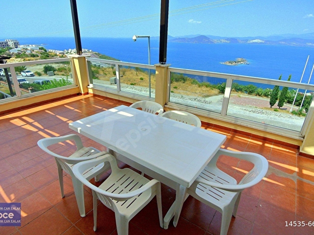 ADABÜKÜ BEACH RESORT EVLERİNDE EN ÖN SIRA 180° MANZARALI FULL EŞYALI 3+1 PENTHOUSE - Görsel 4