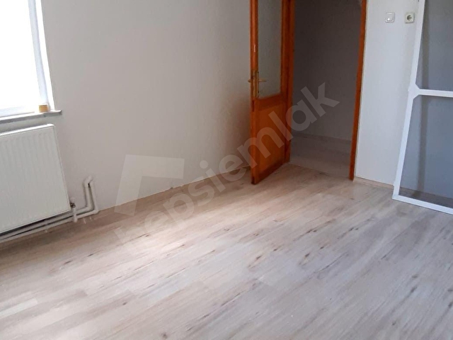 MEYDAN MAH.DE**SELİMİYE CAMİ YAKININDA**2+1** KİRALIK**DAİRE - Görsel 17