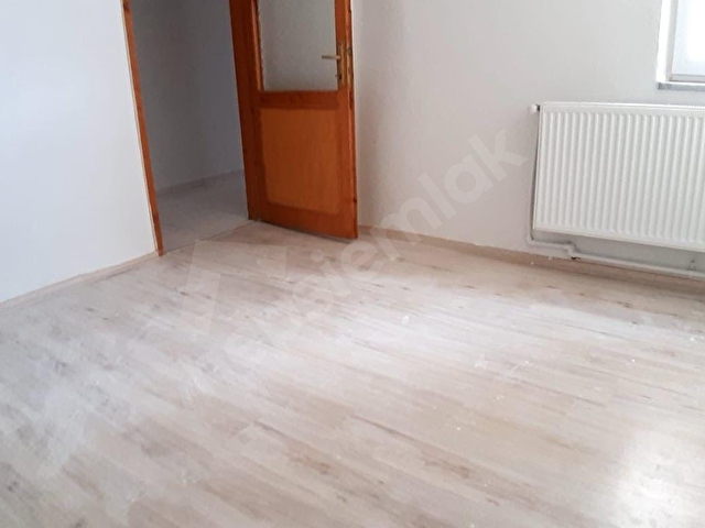 MEYDAN MAH.DE**SELİMİYE CAMİ YAKININDA**2+1** KİRALIK**DAİRE - Görsel 18