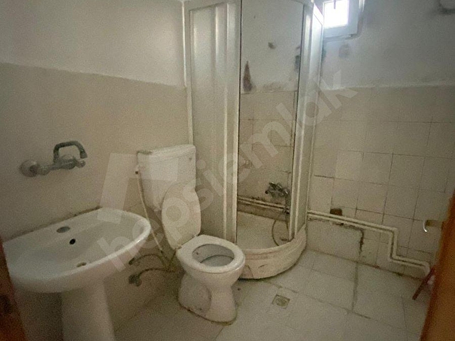 MEYDAN MAH.DE**SELİMİYE CAMİ YAKININDA**2+1** KİRALIK**DAİRE - Görsel 24