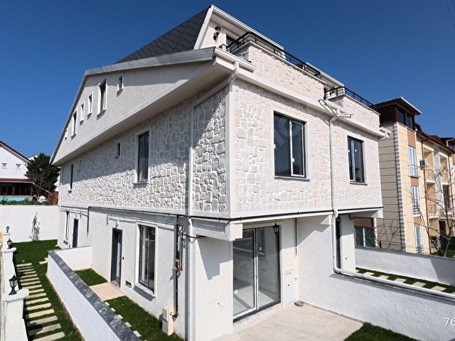 KOCAALİNİN GÖZDE KONUMUNDA 4+1 TRİPLEKS MÜSTAKİL VİLLA - Görsel 6