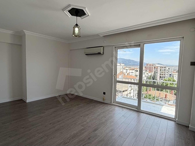 BORNOVANIN EN GÜZEL NOKTASINDA YENİ EVİNİZ SİZİ BEKLİYOR - Görsel 12