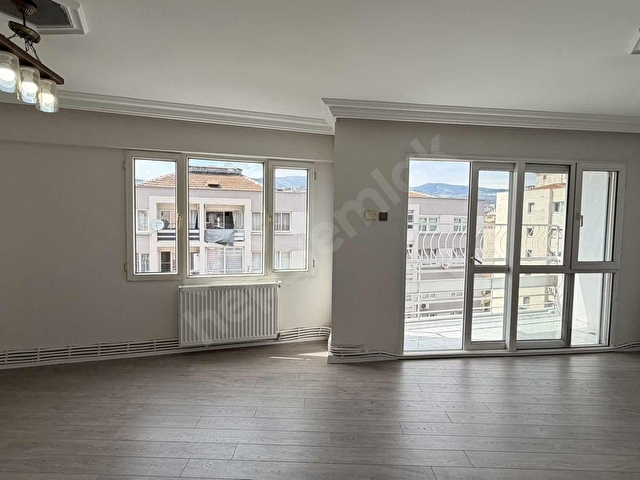 BORNOVANIN EN GÜZEL NOKTASINDA YENİ EVİNİZ SİZİ BEKLİYOR - Görsel 4