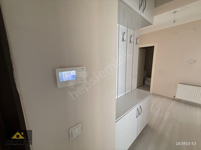 REXWELLden BURSA CADDESİ YANINDA EN ÜST KAT ASANSÖRLÜ E.BANYOLU - Görsel 6