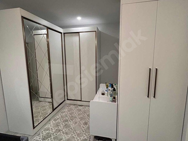 VUSLAT EMLAKTAN SARI KÖPRÜDE SATILIK FULL YAPILI 3+1 DAİRE - Görsel 9