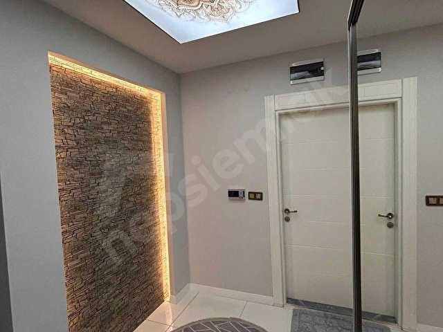 VUSLAT EMLAKTAN SARI KÖPRÜDE SATILIK FULL YAPILI 3+1 DAİRE - Görsel 28