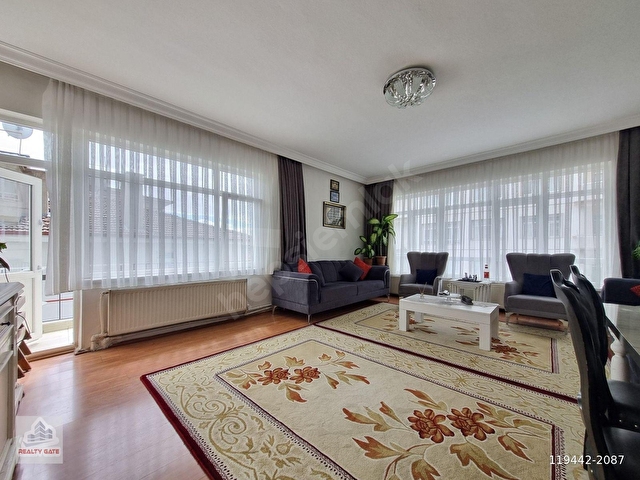 METROYA 400 METRE - LÜKS YAPILI - BAĞIMSIZ SALON - ASANSÖRLÜ 3+1 - Görsel 2