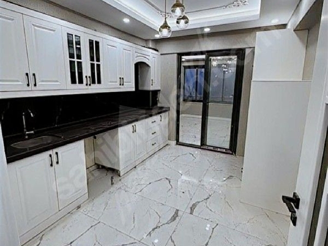 yeşil vadi parkının karşısında sıfır lüks 2,5+1 kat Bahçeli ebeveyn banyolu daire - Görsel 3