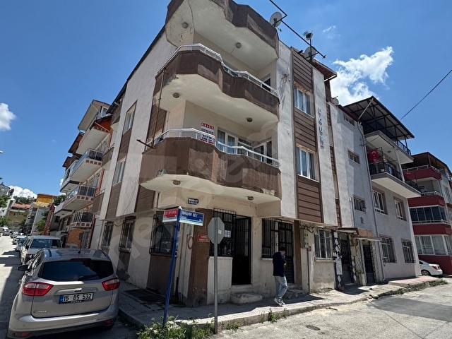 BURDUR MERKEZ BURÇ MAHALLESİNDE KİRALIK 2+1 SIFIR FULL EŞYALI DAİRELER