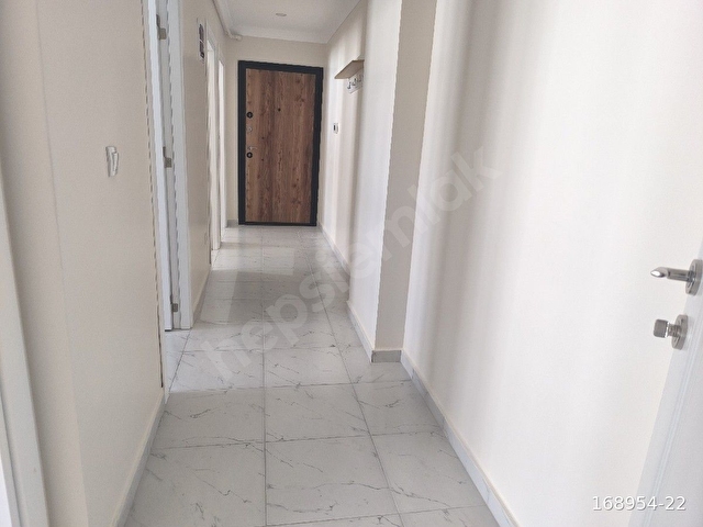 ÇEKMEKÖY MERKEZ MAHALLESİNDE ASANSÖRLÜ 2+1 ARAKAT DAİRE - Görsel 17