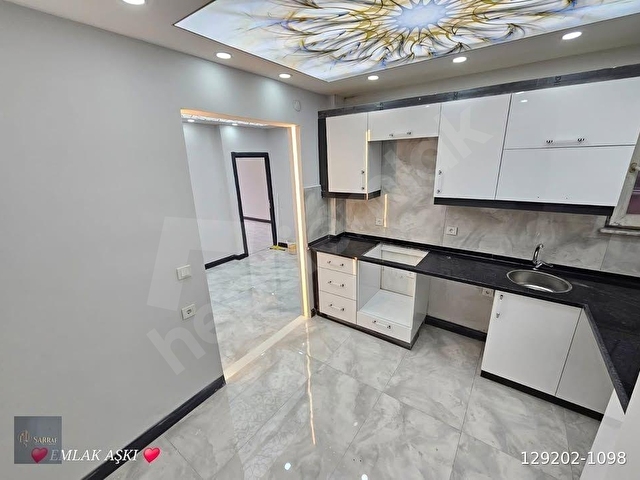 SARRAF YAPIDAN METROBÜSE YAKIN UFUK CADESİNDE 2+1 DAİRE!!!! - Görsel 8