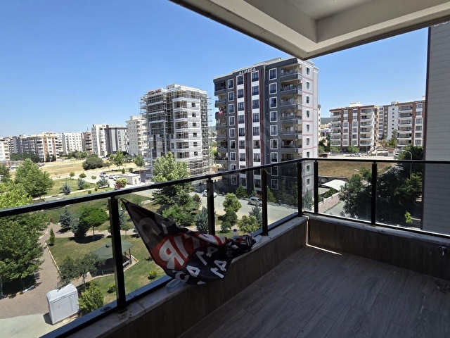 SİTE İÇERİSİNDE PARK CEPHELİ LÜX 2+1 - Görsel 8