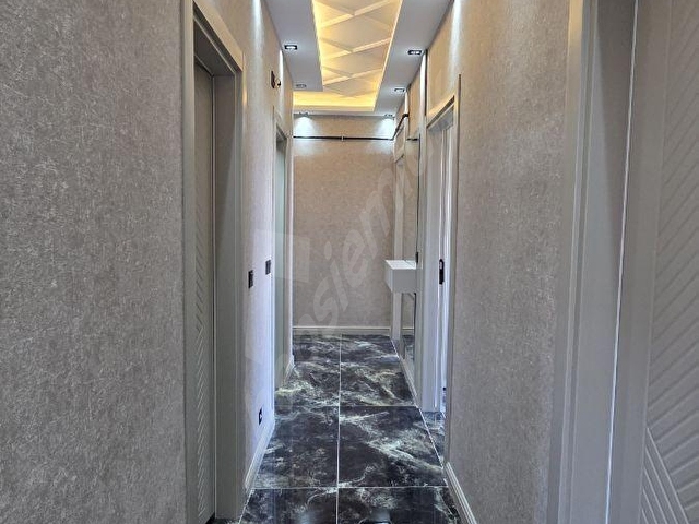 SİTE İÇERİSİNDE PARK CEPHELİ LÜX 2+1 - Görsel 17