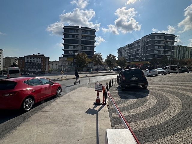 Pendik Yenişehir Armada  Balkonlu eşyalı kiralık 1+0 daire - Görsel 9