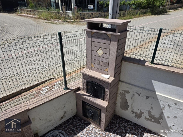 ALTINOLUK İLKBAHARDAN 200M2 ARSA İÇİNDE DENİZ MANZARALI GARAJLI BAHÇELİ LÜX FIRSAT VİLLA - Görsel 18