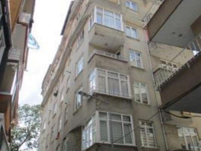 Istanbul Sariyer De Arsa Tapulu 87 M 2 1 Daire Ozl 139 692457 1006 Hurriyet Emlak