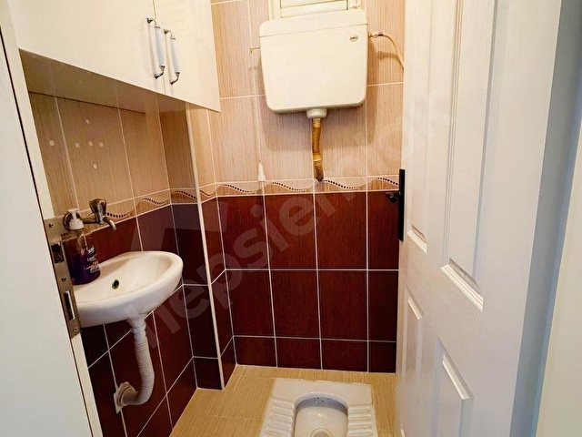 Çerkezköy meydan da 3+1 öztrak caddesi arkası Arakat - Görsel 11