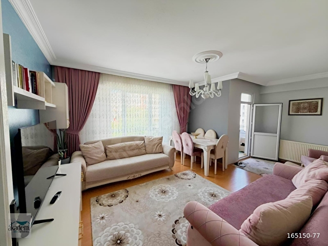 Çerkezköy meydan da 3+1 öztrak caddesi arkası Arakat - Görsel 12