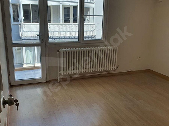 KÖROĞLU EMLAKTAN FEVZİ ÇAKMAK MAHALLESİNDE SATILIK GENİŞ DAİRE - Görsel 8