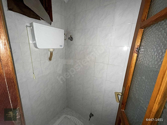 ZEYTİN EMLAKTAN | MERKEZDE DENİZE YAKIN 3+1 GENİŞ FIRSAT DAİRE - Görsel 11