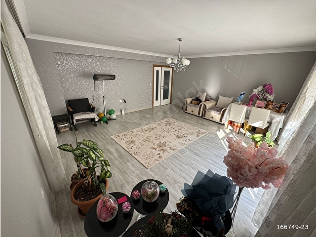 ŞEHİT KUBİLAYDA CADDE ÜZERİ OKUL YANI 4+1 SATILIK SİTE DAİRESİ - Görsel 4
