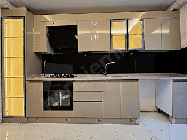 YÜKSEL ŞAHİNDEN YAZIRDA İSTANBUL CD. YANI SIFIR 2,5+1 DAİRE - Görsel 2
