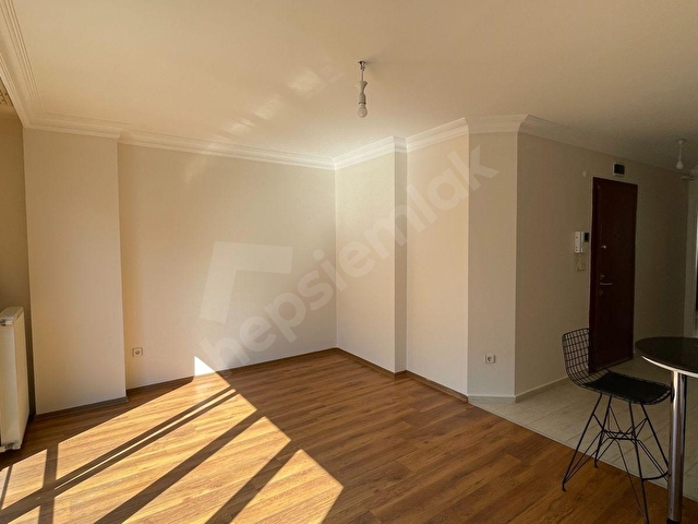 Beşiktaş Türkali de Yeni Binada Kiralık Ara Kat 1+1 Şık Daire - Görsel 4