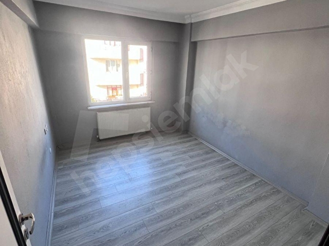 FAVORİ GAYRİMENKULDEN ŞEHRİN EN GÖZDE LOKASYONUNDA 2+1 125m² NET - Görsel 14