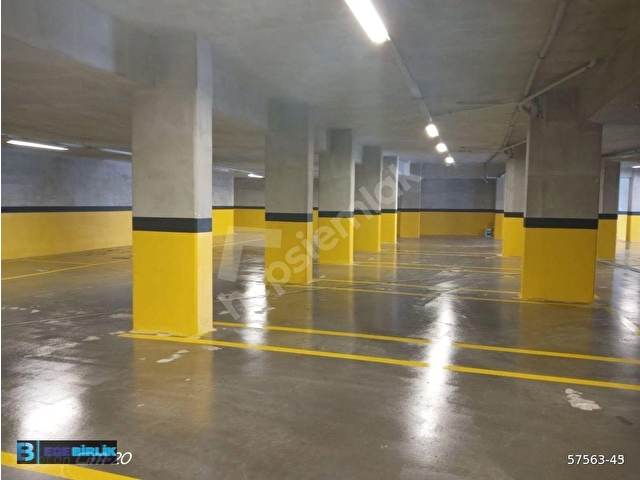 Kuşadasında Denize Sadece 20 Metre Mesafede, 7/24 Güvenlikli, Kapalı Otoparklı, Havuzlu Lüks Daire - Görsel 16