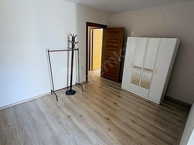Marmara Üni.Yakını,Site İçi, Ön Cephe Ayrı Mutfaklı 2+1 Balkonlu - Görsel 14