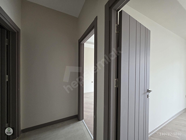 ÜSTÜNELDEN KAYAPADA SİTE İÇİ-DONATILI-YÜKSEK KREDİ İMKANLI 2+1 - Görsel 20