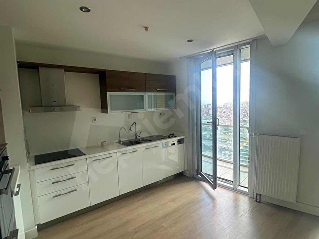 BATIŞEHİR SİTESİNDE TAŞINMAYA HAZIR 2+1 KİRALIK DAİRE - Görsel 15