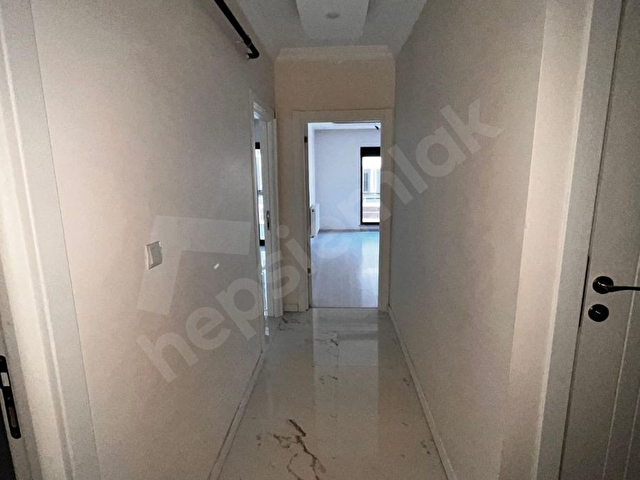 SAHİBİNDEN MERKEZDE KİRACILI ASANSÖRLÜ LÜKS DAİRE - Görsel 5