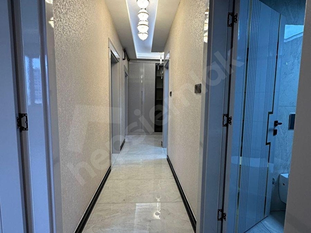 KAÇIRILMAYACAK! AKKENTTE KONFORLU VE ŞIK 2,5+1 SATILIK DAİRE - Görsel 11