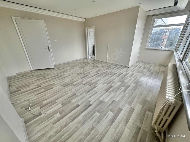 ARMAĞANDAN İNCİRLİ CADDE ÜZERİ 4+1/140M2 GENİŞ 4+1 KOMBİ ASANSÖR
