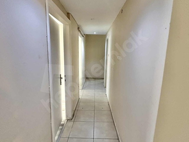 ARMAĞANDAN İNCİRLİ CADDE ÜZERİ 4+1/140M2 GENİŞ 4+1 KOMBİ ASANSÖR - Görsel 24
