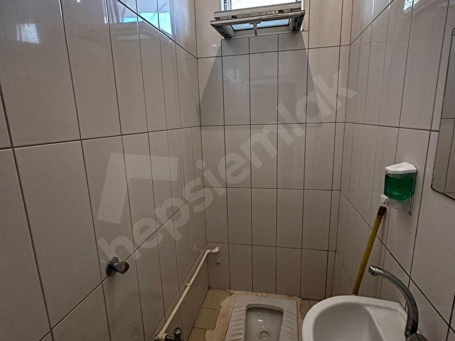 Y.BEYAZITTA KÖŞE BAŞI CADDE CEPHE SATILIK 100m² DÜKKAN - Görsel 16