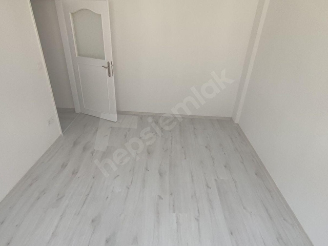 ŞİŞLİ 19 MAYISTA İÇİ YENİLENMİŞ  2+1  KİRALIK DAİRE - Görsel 11