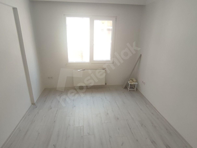ŞİŞLİ 19 MAYISTA İÇİ YENİLENMİŞ  2+1  KİRALIK DAİRE - Görsel 12