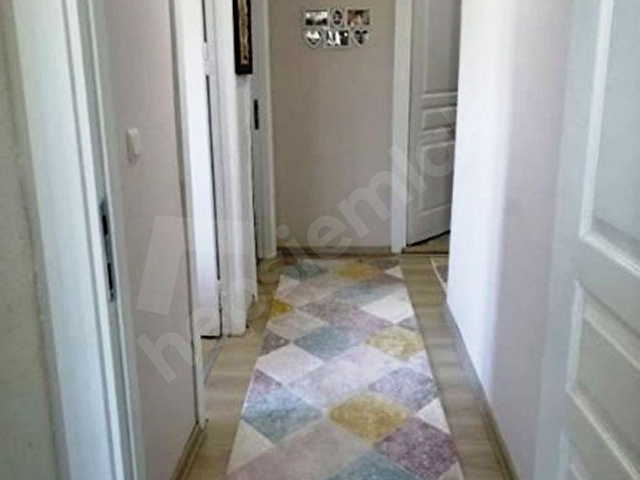 Bandırma Toki Evlerinde Ara Kat Balkonlu 3+1 Kiralık Daire - Görsel 6