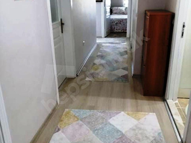 Bandırma Toki Evlerinde Ara Kat Balkonlu 3+1 Kiralık Daire - Görsel 14