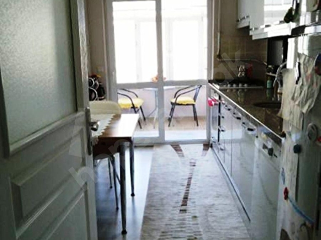 Bandırma Toki Evlerinde Ara Kat Balkonlu 3+1 Kiralık Daire - Görsel 21