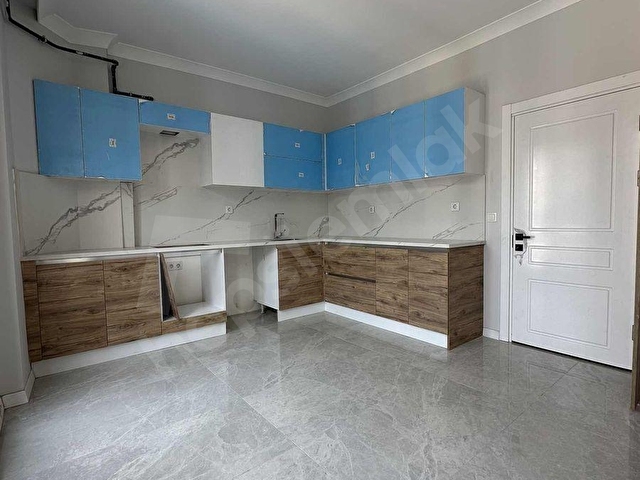 KARTEPE FSM DE SATILIK DAİRE 3+1 SİTEİÇİ HAVUZLU GÜVENLİKLİ - Görsel 5